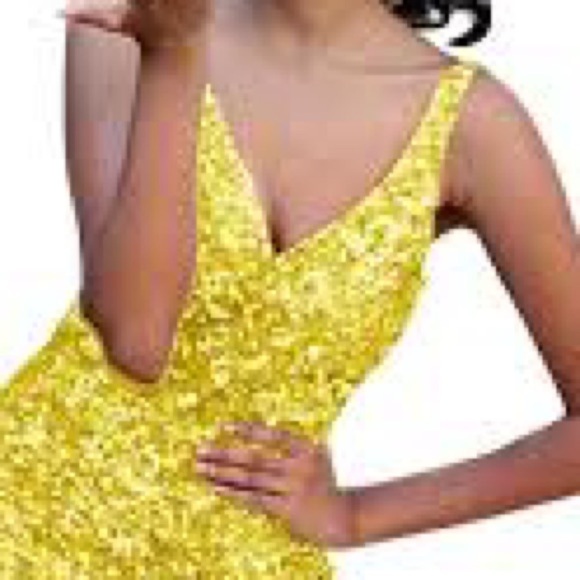 🔥H:ours,Vibrant Yelllow, Sequined Wrap Dress, Excellent Condition, Size O/Small - Picture 8 of 12